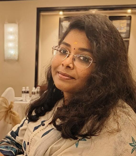 DIVYA DHARSHINI M